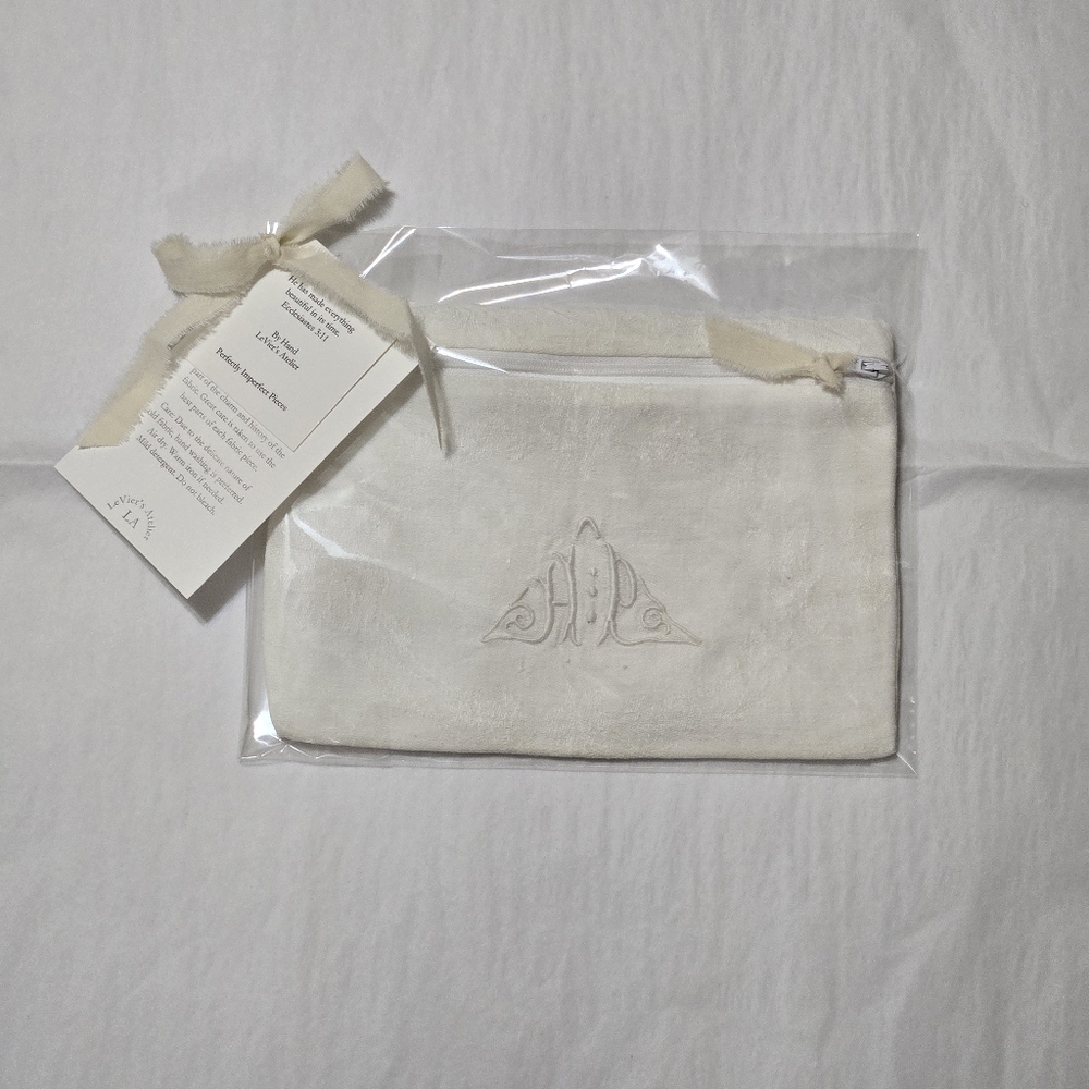 Zipper Pouch